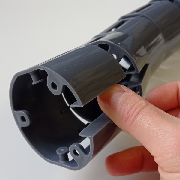 УДОБНАЯ КОНСТРУКЦИЯ ДЛЯ РАЗМЕЩЕНИЯ ПРОВОДОВ